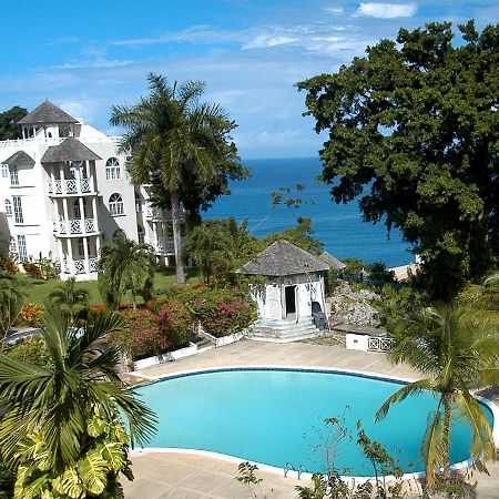 Appartamento Sky Castles Ocho Rios Esterno foto